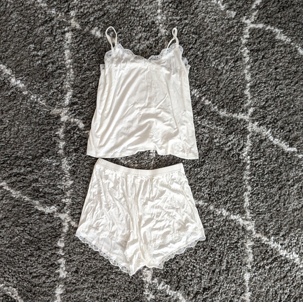 NWT Ribbed PJ Set